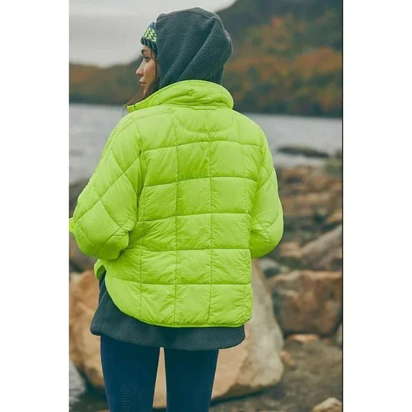 Free People Pippa Packable Puffer Jacket Sz L Highlighter Yellow Lemon NWT $198 - Picture 3 of 6